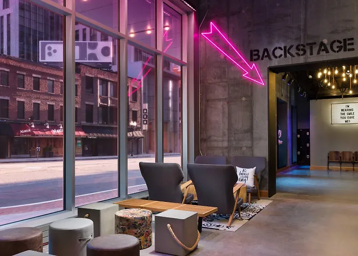 Moxy Boston Downtown