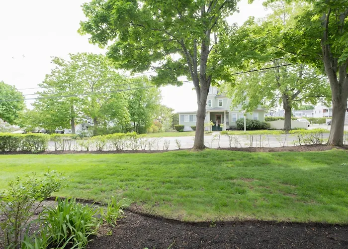 Aspinquid Resort